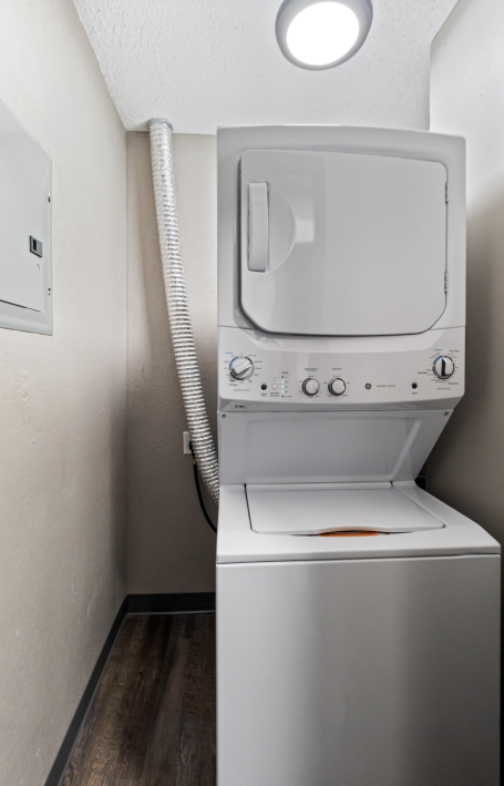 Washer & Dryer In-Unit